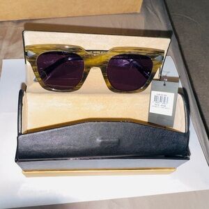Karen Walker Brown Sunglasses💕